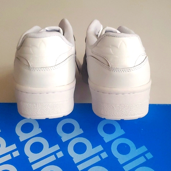 adidas men Rivalry Low Shoes - Picture 4 of 6